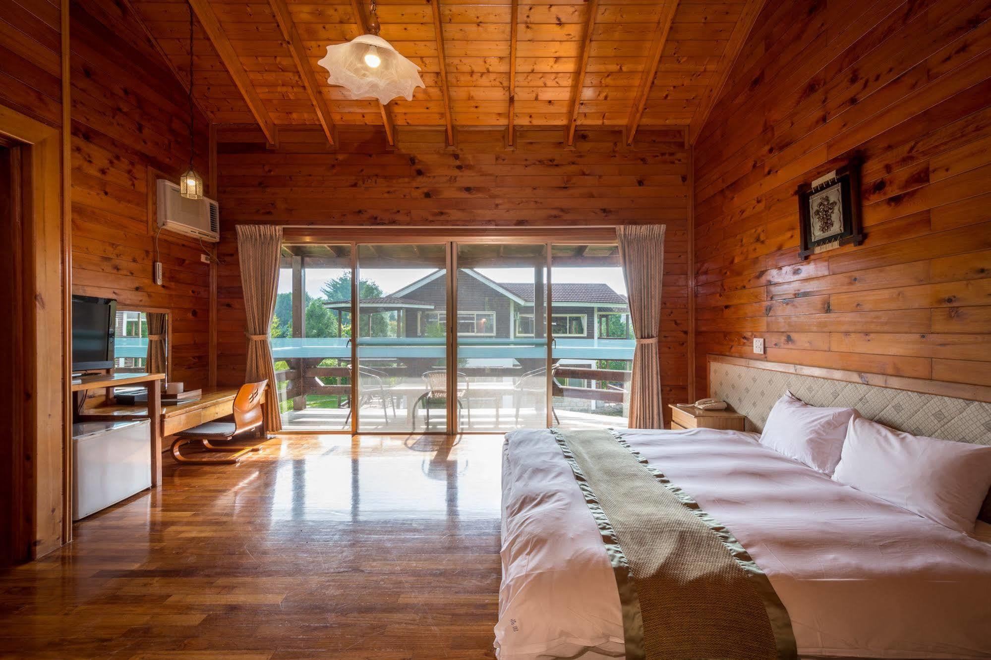 We Resort Sun Moon Lake Exterior foto